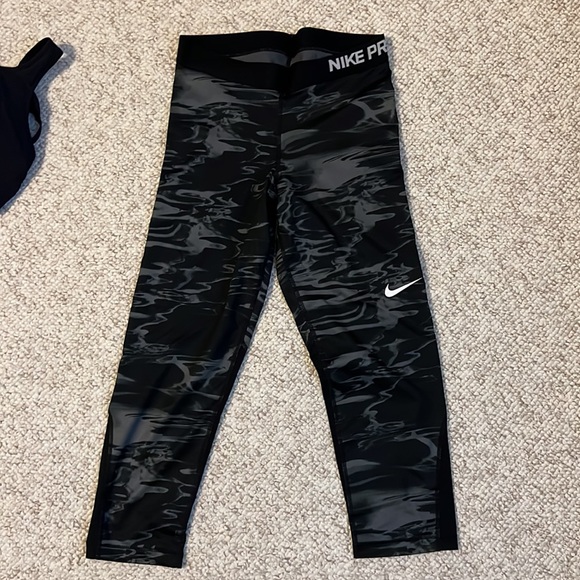 Nike Dri-Fit Set - Picture 5 of 7